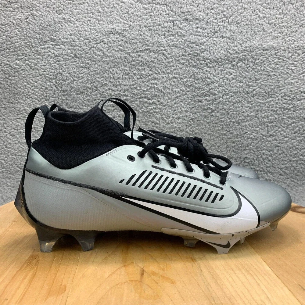 Nike Vapor Edge Pro 360 2 Men's Size 12 Football Cleats Black Silver NEW
